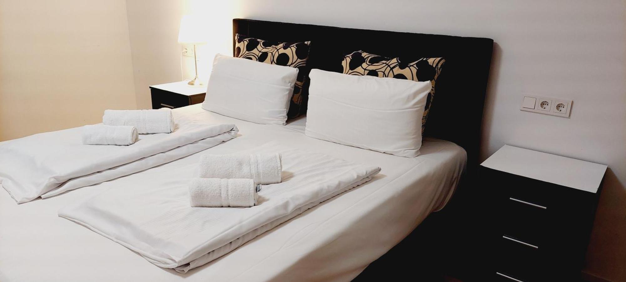 Cocoon 77 Apartments สตุตการ์ต ภายนอก รูปภาพ